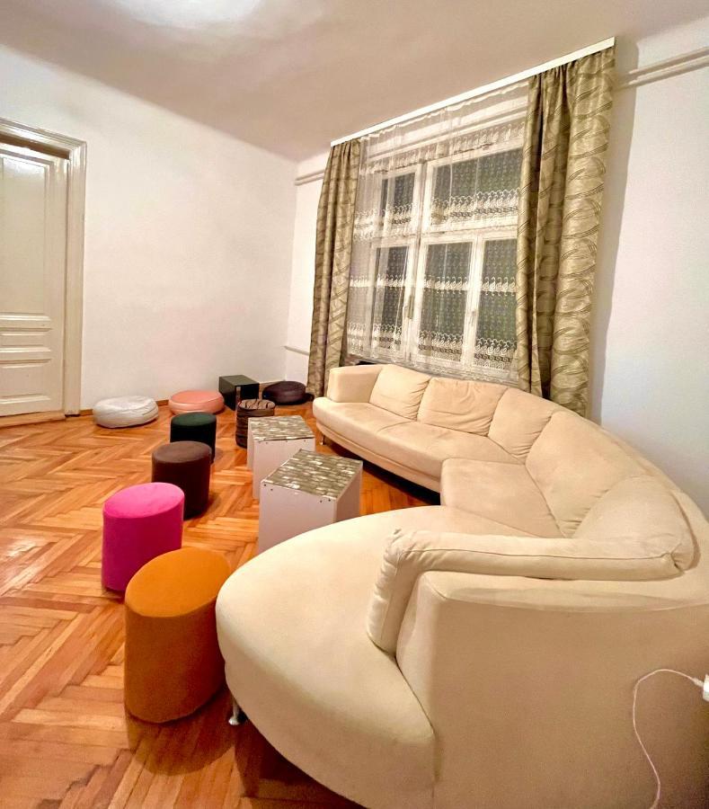 Hostel Golden Horn Sarajevo Buitenkant foto
